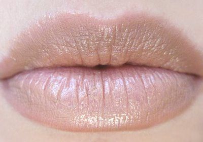 NYX Round Lipstick - Cor: Circe