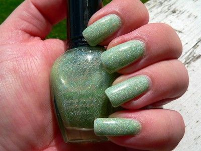 Esmalte Kleancolor Nail Lacquer - Cor: Holo Green N° 136